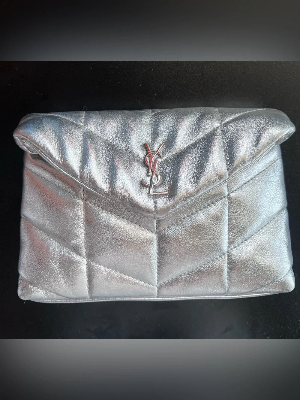 GORGEOUS Saint Laurent Silver Metallic Leather LouLou Puffer Pouch Clutch $1090
